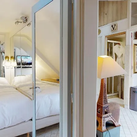 Apartment Casa Volpe Paris