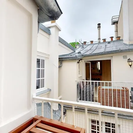 Casa Volpe * Paris